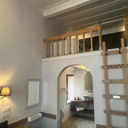 Castellorizon Pensione Meyísti 외부 사진